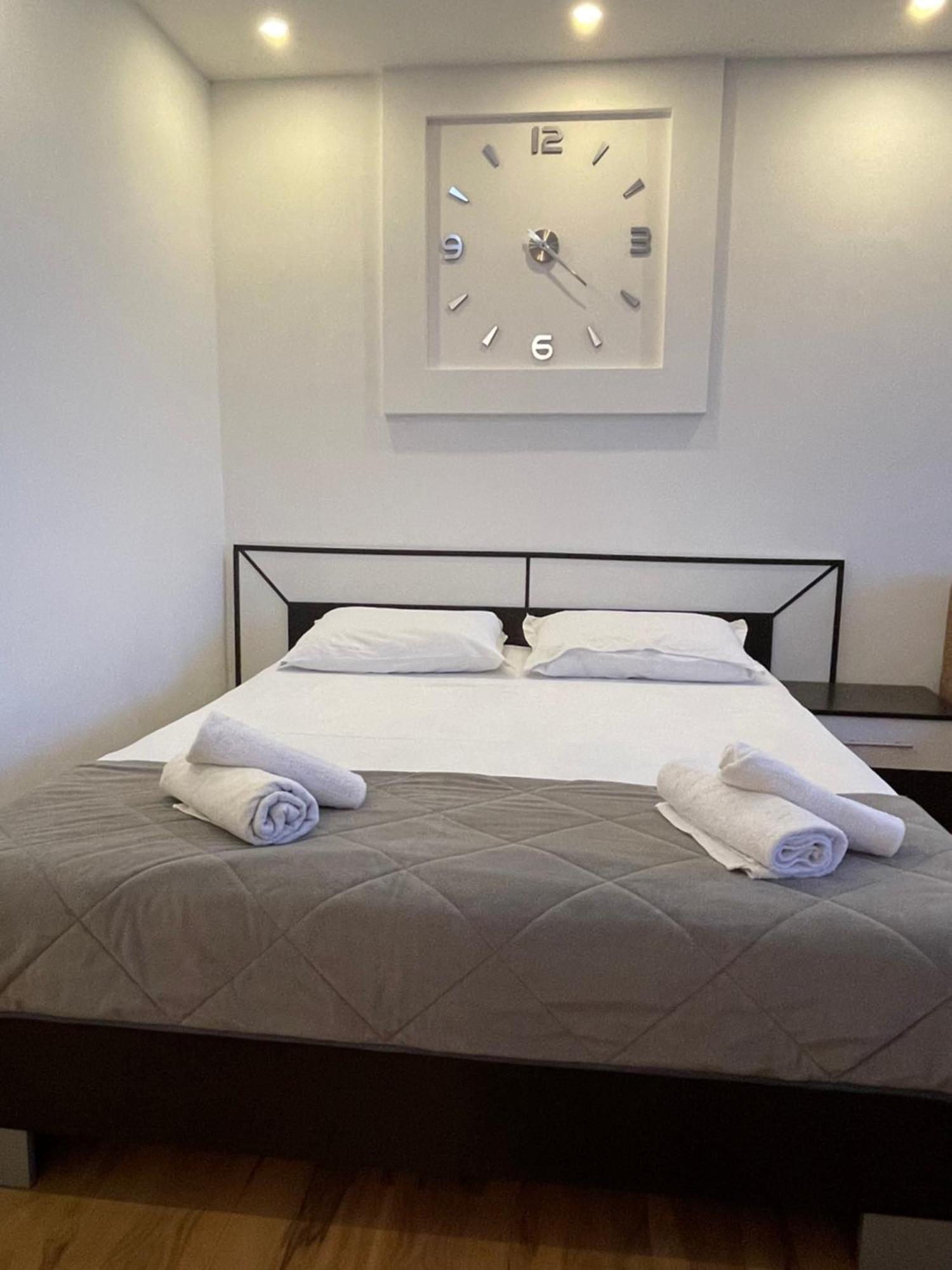 Days Inn Apartments Ulcinj Room photo
