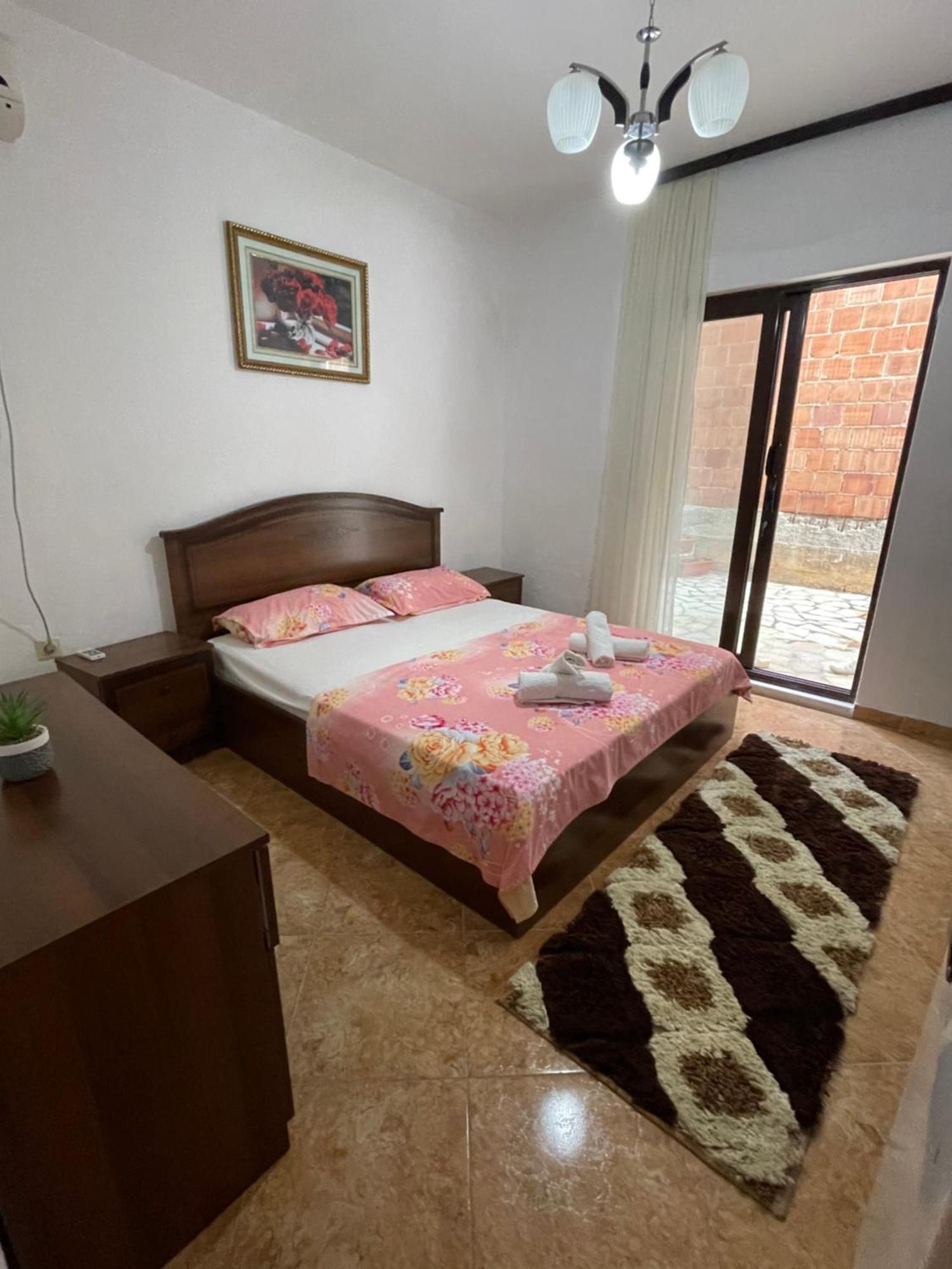 Days Inn Apartments Ulcinj Room photo